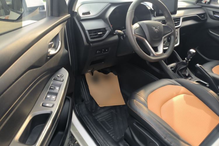 Used Wuling Hongguang S3 2018 1.5L Manual Comfort Model China V Standard