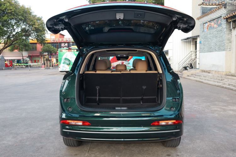 Used  E5 PLUS 2025 165 km Long-Range Version PLUS 7-Seater
