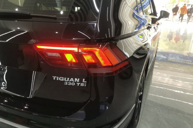 Used Volkswagen Tiguan L 2018 330TSI Automatic Two-Wheel Drive Luxury Edition
