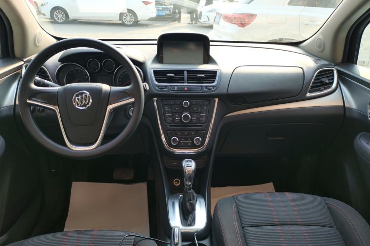 Used Buick Encore 2015 1.4T Automatic Two-Wheel Drive Urban Elite Version
