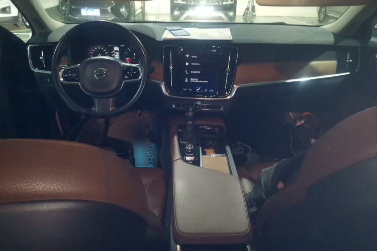 Used Volvo S90 2019 T5 Zhiyuan Edition
