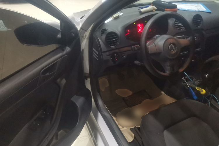 Used Volkswagen Jetta 2013 1.4L Manual Fashion Model