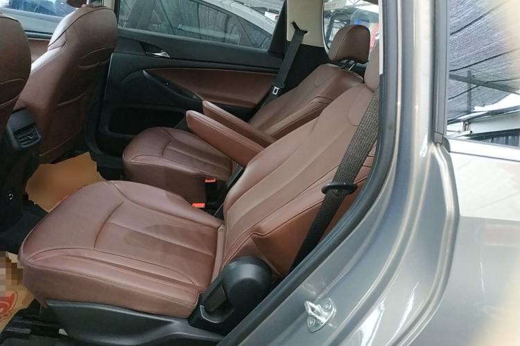 Used Buick GL6 2019 18T 6-Seater Connected Luxury Version China V Standard
