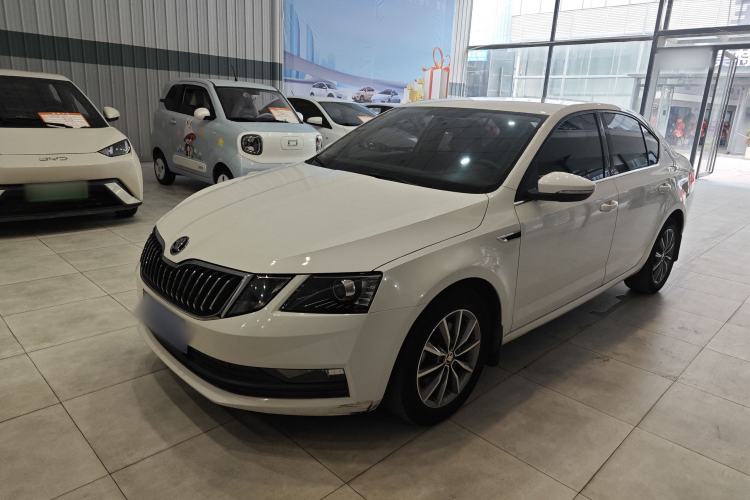 Used Skoda Octavia 2018 1.6L Automatic Comfort Edition
