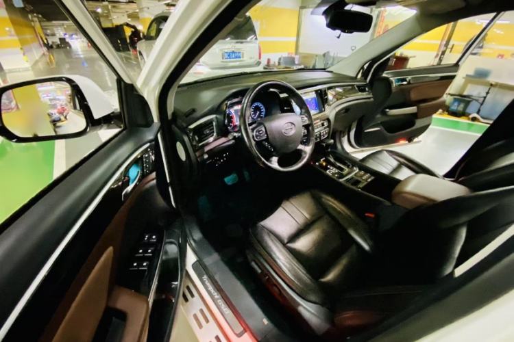 Used GAC Trumpchi GS8 2017 320T Two-Wheel Drive Luxury Smart Connectivity Version (7 Seats)
