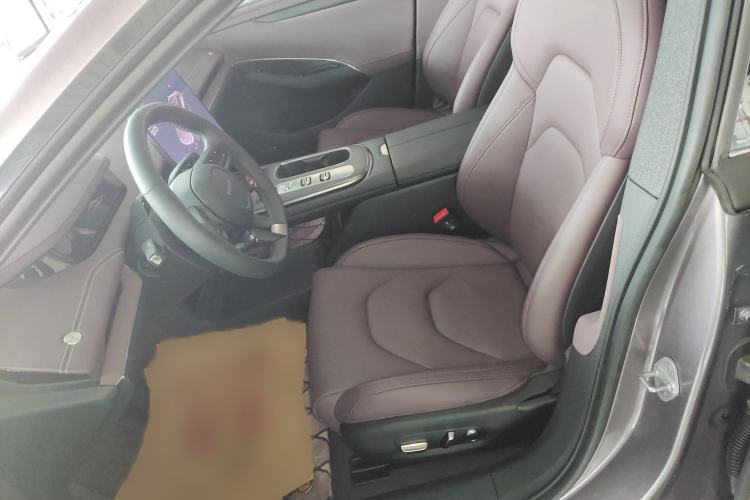 Used  SU7 2024 Rear-Drive Ultra-Long Range Advanced Pro-Level Intelligent Driving Version
