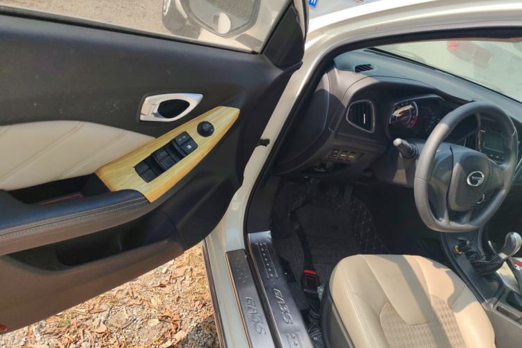 Used GAC Trumpchi GA3S Vision 2014 1.6L Manual Elite Edition
