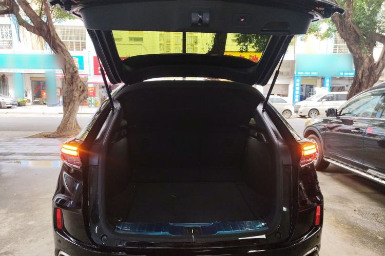 Used Honda UR-V 2020 370TURBO Two-Wheel Drive Luxury Edition
