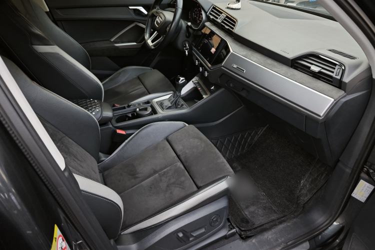 Used Audi Q3 2020 35 TFSI Ambition Dynamic Edition
