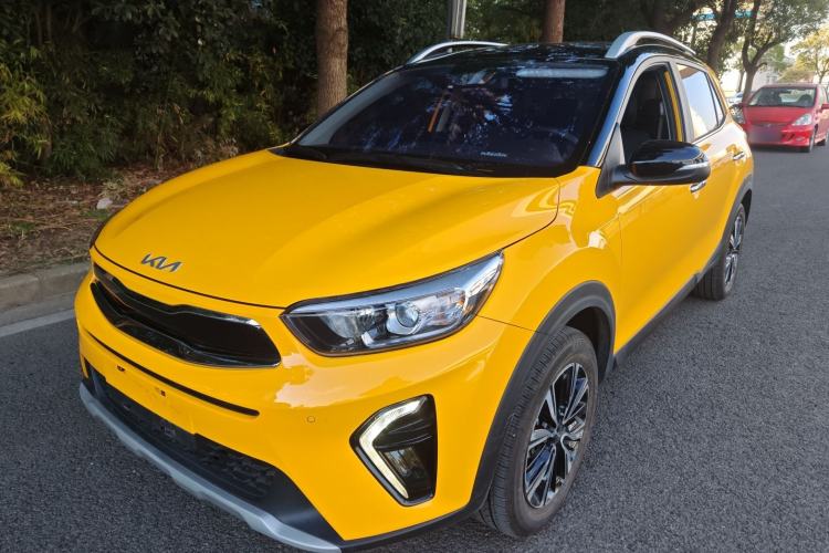 Used Kia kx1 Stonic 2021 1.4L CVT Sunroof Model