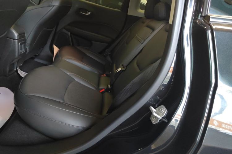 Used Jeep Compass 2019 220T Automatic Family Enjoyment Four-Wheel Drive Edition