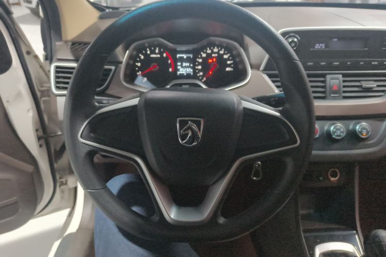 Used Baojun 310W 2017 1.5L Manual Comfort Model China V Standard