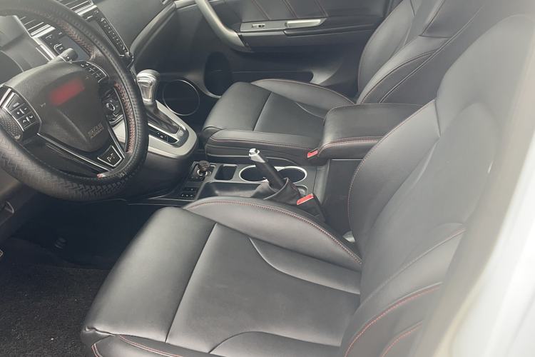 Used Haval H6 2015 Sport Edition 1.5T Automatic Two-Wheel Drive Luxury Model
