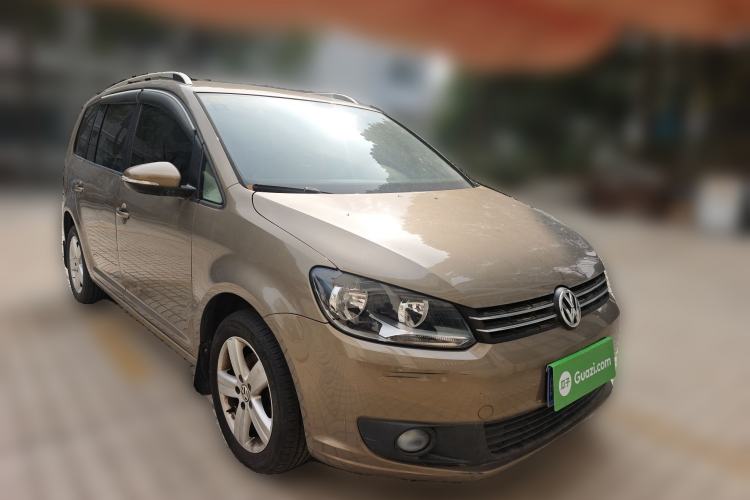 Used Volkswagen Touran 2015 1.4T Manual Fashion Edition 5-Seater
