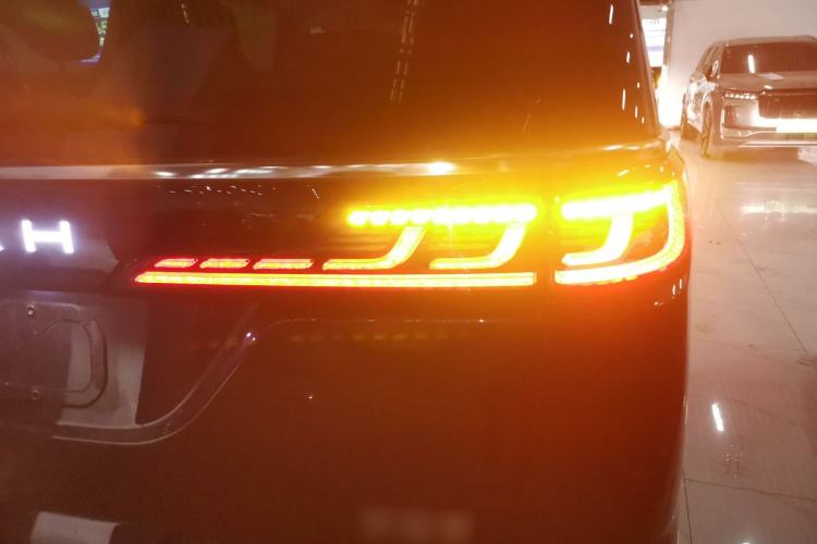 Used VOYAH Dream 2025 PHEV Four-Wheel-Drive Flagship Kunpeng Edition