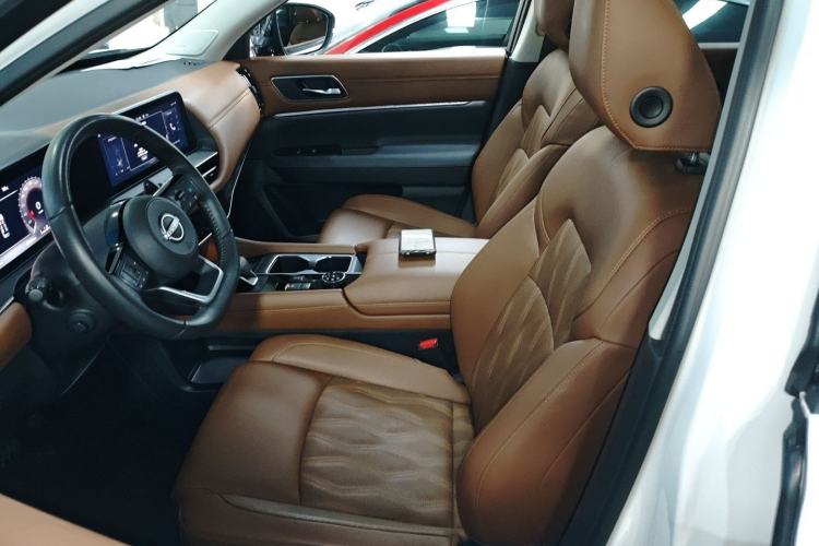 Used Nissan Terra 2024 380 VC-TURBO Four-Wheel Drive Prestige Edition 6 Seats
