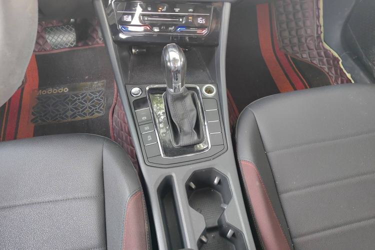 Used Volkswagen Bora 2020 1.5L Automatic Elite Version
