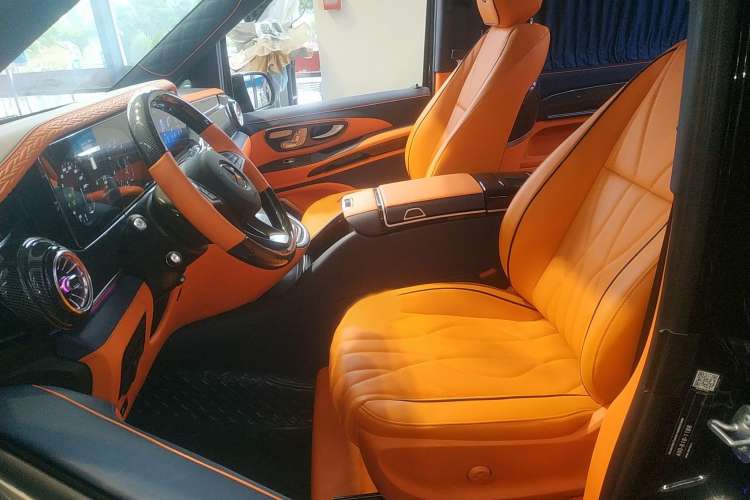 Used Mercedes-Benz Vito 2023 2.0T Business Version 7 Seats