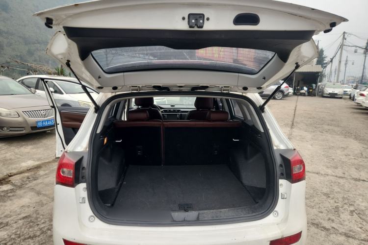 Used Zotye T600 2015 2.0T DCT Prestige Edition
