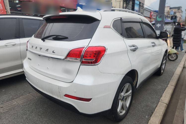 Used Haval H2 2018 Chuanxiang Edition Red Badge 1.5T Manual Two-Wheel Drive Fashionable Model