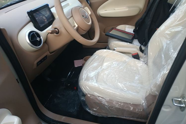 Used Wuling Hongguang MINIEV 2025 Four-Door Version Advanced Edition
