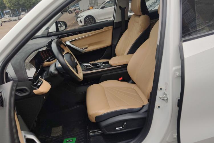 Used Geely Auto FX11 2023 1.5TD DCT Prestige Edition