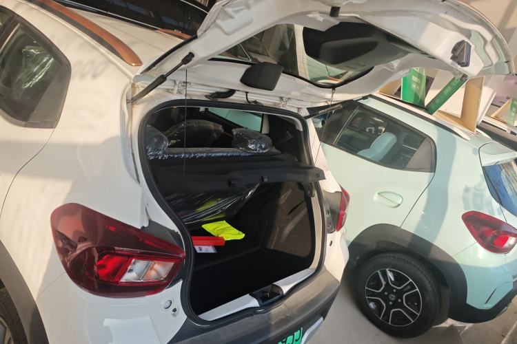 Used Dongfeng NAMMI BOX 2022 Chasing Wind Edition 331KM Advanced Model
