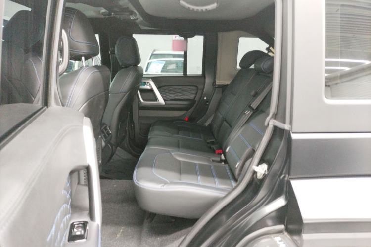 Used BAIC Off-Road BJ40 2024 2.0D Blade Hero Glory Edition