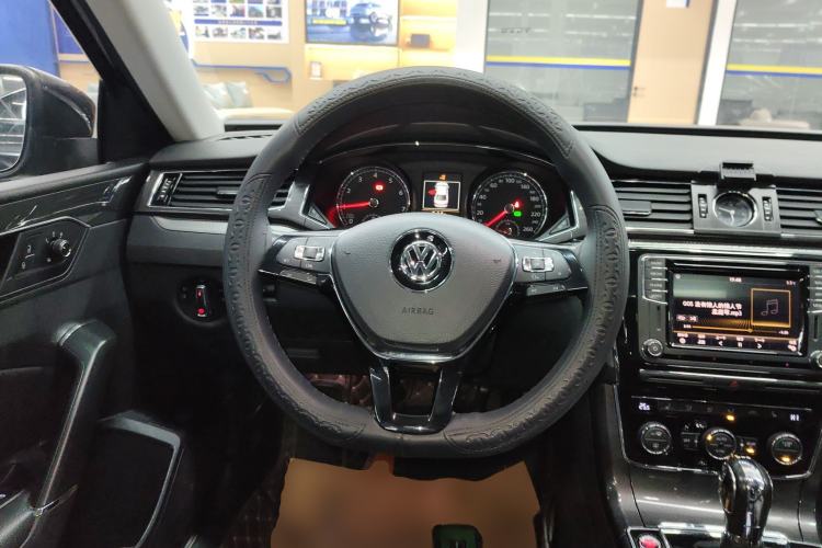 Used Volkswagen Passat 2017 330TSI DSG Prestige Edition