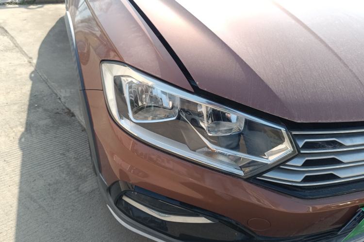 Used Volkswagen C-TREK 2017 1.6L Automatic Comfort Model
