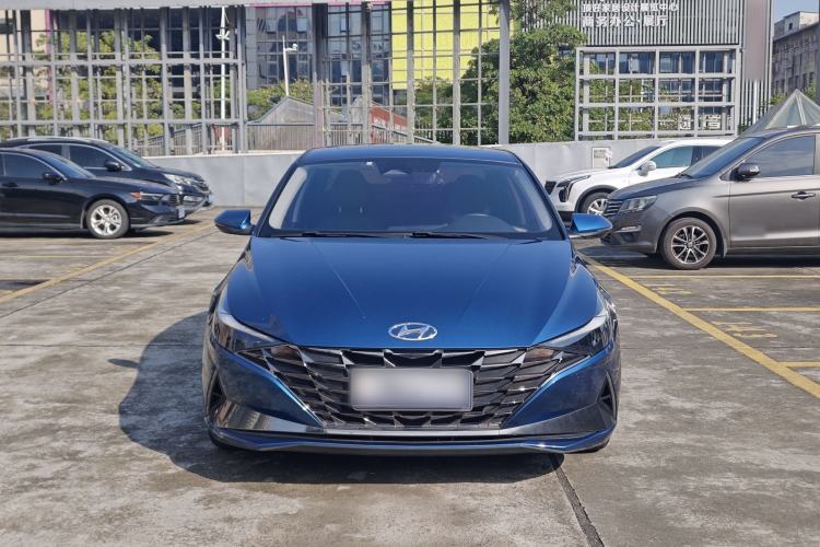 Used Hyundai Elantra 2022 1.5L CVT LUX Prestige Edition