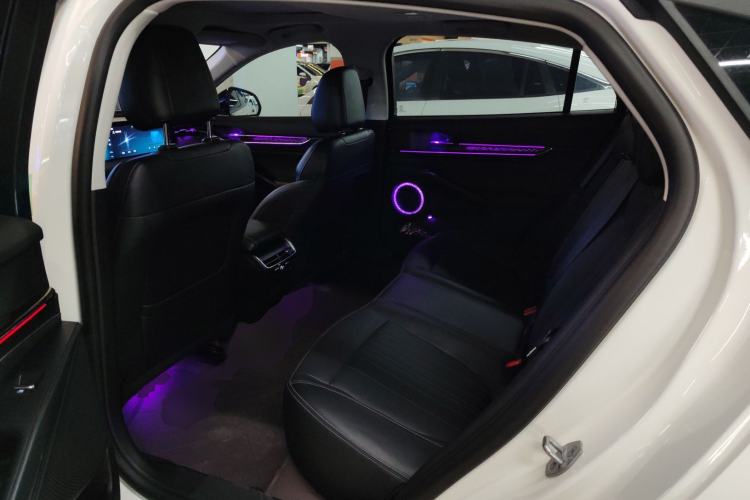 Used Ford Mondeo 2025 2.0T EcoBoost Luxury Version
