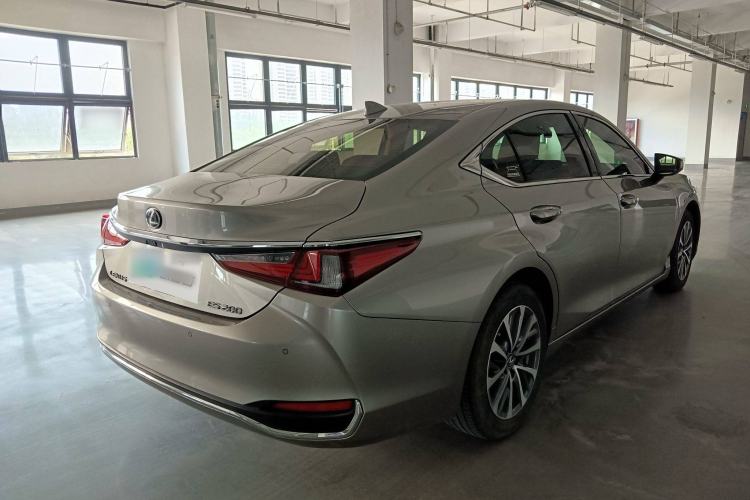 Used Lexus ES 2022 200 Luxury Edition
