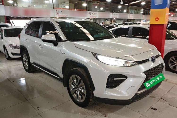 Used Toyota Wildlander 2022 Dual-Motor 2.5L E-CVT 4x4 Luxury PLUS Edition
