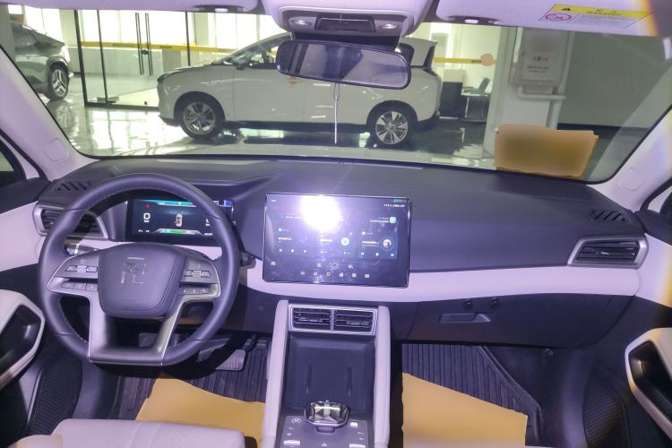 Used BYD Yuan UP 2024 401KM Beyond Edition
