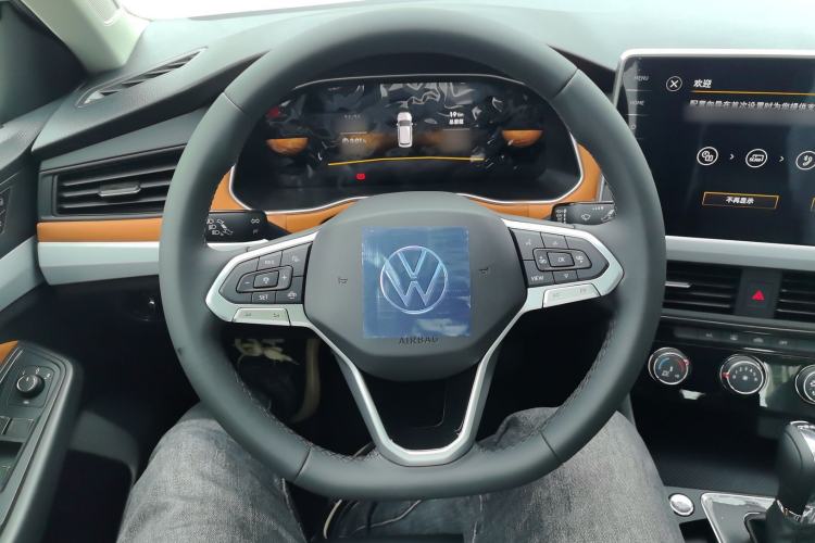 Used Volkswagen Bora 2025 280TSI DSG Comfort Edition
