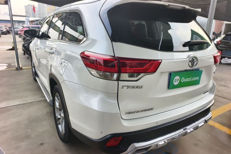 Used Toyota Highlander 2018 2.0T Four-Wheel Drive Luxury Version 7 Seats China VI Standard
