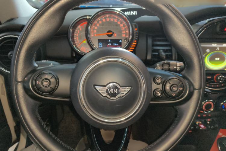 Used  MINI 2014 1.2T ONE+

