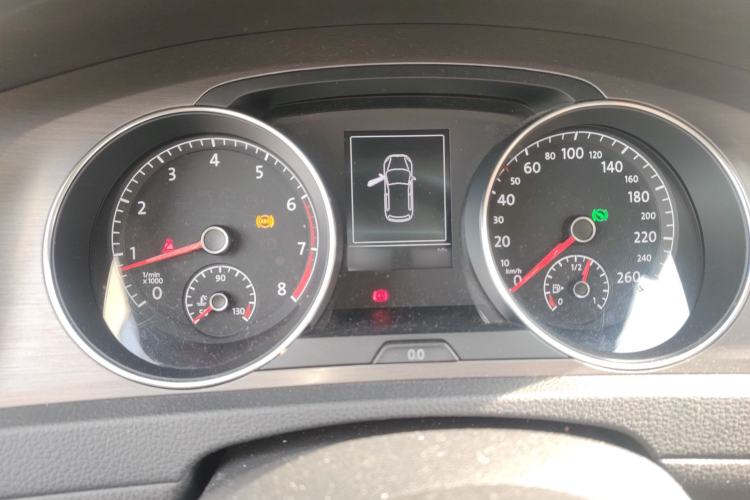 Used Volkswagen Golf 2015 1.4TSI Automatic Comfort Model
