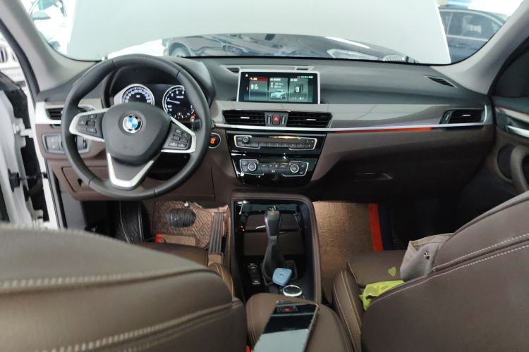 Used BMW X1 2019 xDrive20Li Luxury Model
