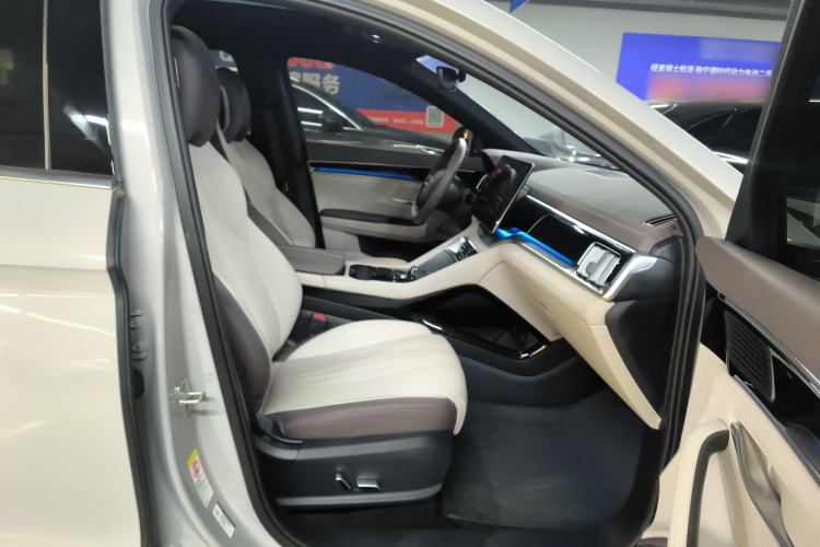 Used BYD Song PLUS New Energy 2025 EV 520km Premium Version
