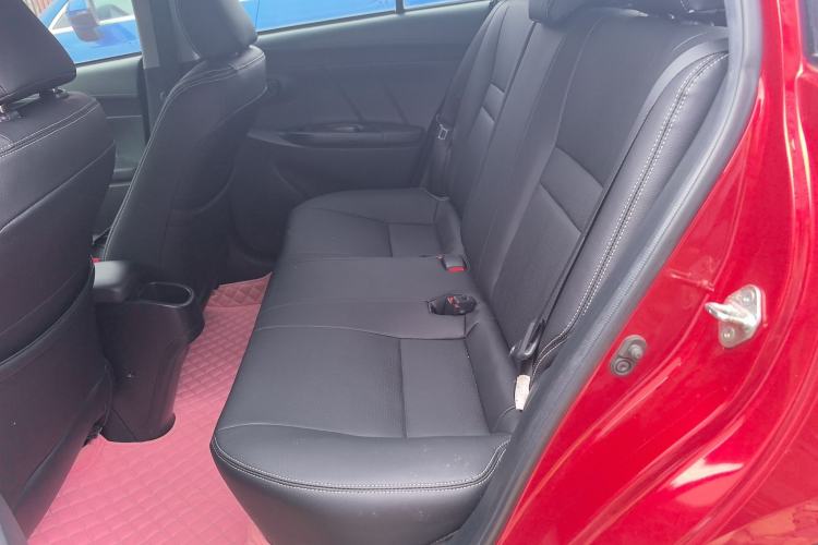 Used Toyota YARiS L 2019 1.5E CVT Dynamic Edition China VI compliant
