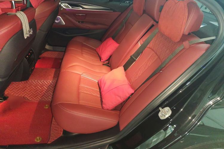 Used BMW 5 Series New Energy 2021 535Le Pioneer Edition M Sport Package
