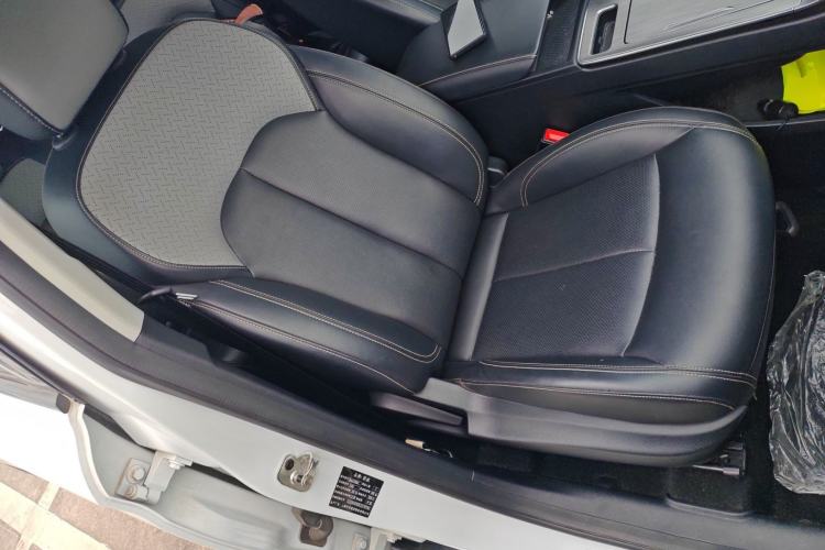 Used Roewe RX5 2020 PLUS 300TGI Automatic Ali National Style Luxury Edition
