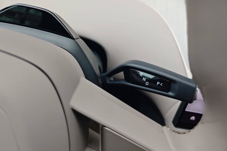 Used  YU7 2025 Ultra-Long Range Rear-Wheel Drive Version
