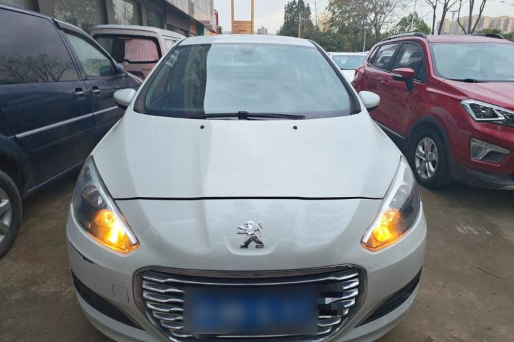 Used Peugeot 308 2014 Enjoy Edition Classic 1.6L Manual YouShang Model
