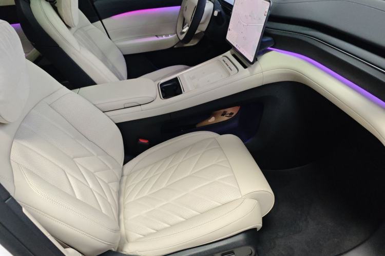 Used Nio ES6 2025 75 kWh
