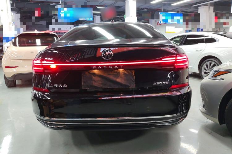 Used Volkswagen Passat 2022 330TSI Starry Luxury Edition