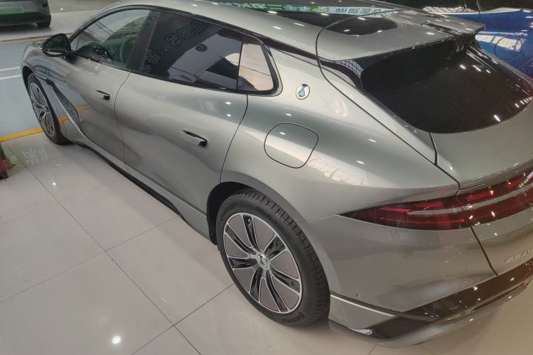 Used Denza Z9GT 2024 1100 Four-Wheel Drive Max Edition
