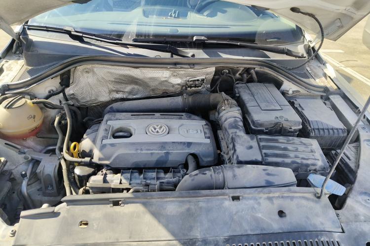 Used Volkswagen Tiguan 2017 300TSI Automatic Two-Wheel Drive Silk Road Luxury Edition
